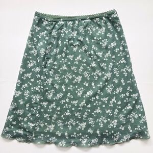 Princess Polly Floral Green Skirt Women's Size 2